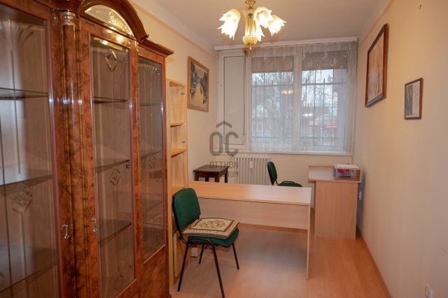 Eladó téglalakás, Nyíregyházán 42.9 M Ft, 3 szobás