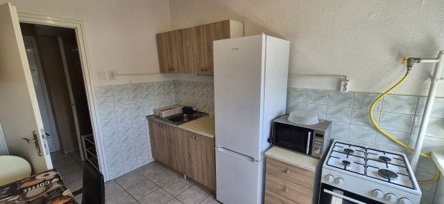 Kiadó téglalakás, albérlet, Debrecenben 220 E Ft / hó, 2 szobás