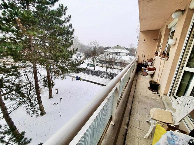 Eladó téglalakás, Budapesten, XV. kerületben 63.9 M Ft, 2 szobás