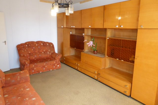 Kiadó panellakás, albérlet, Mohácson, Brand Ede utcában