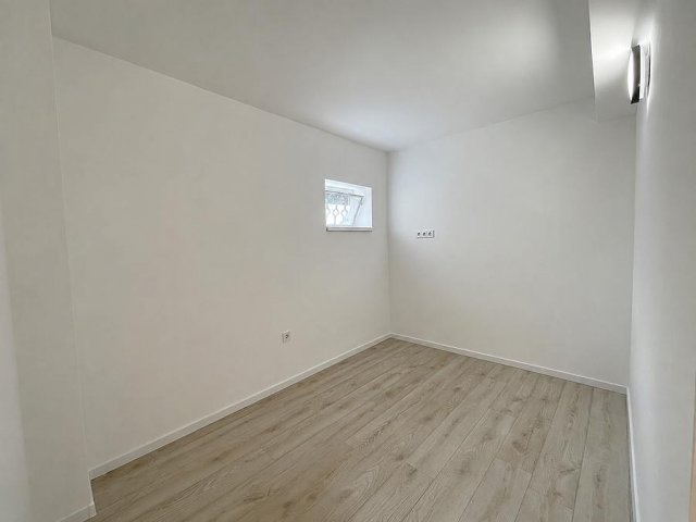 Kiadó üzlethelyiség, Budapesten, XIV. kerületben 250 E Ft / hó