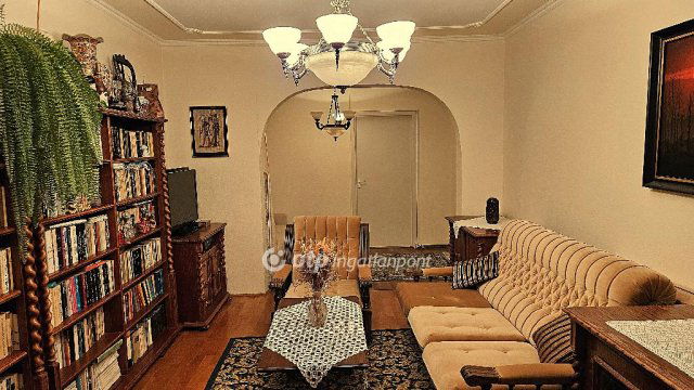 Eladó panellakás, Székesfehérvárott 55 M Ft, 1+1 szobás