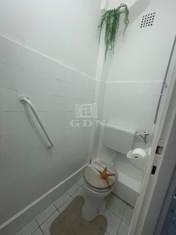 Kiadó téglalakás, albérlet, Szegeden 220 E Ft / hó, 2 szobás