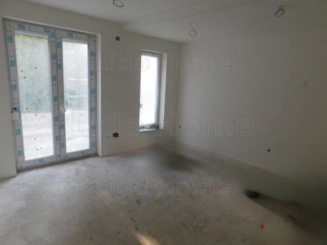 Eladó téglalakás, Siófokon 64.9 M Ft, 2 szobás