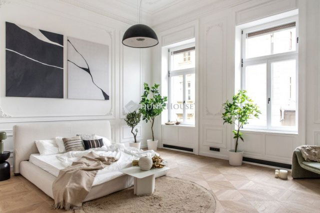 Eladó téglalakás, Budapesten, V. kerületben 255 M Ft, 3 szobás