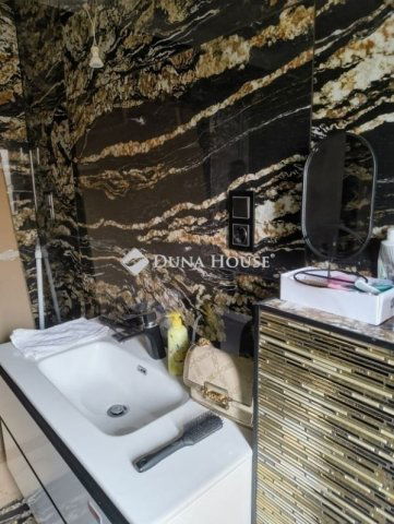 Eladó ikerház, Budapesten, XV. kerületben 109 M Ft, 3 szobás