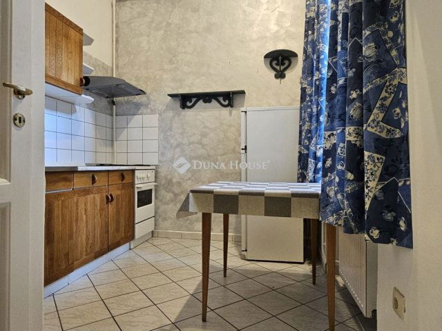 Kiadó téglalakás, albérlet, Budapesten, XI. kerületben