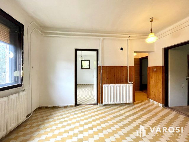 Eladó családi ház, Enyingen 38 M Ft, 5 szobás