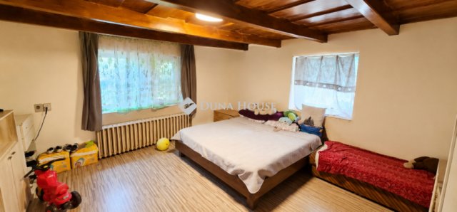 Eladó családi ház, Szentmártonkátán 24.9 M Ft, 4 szobás