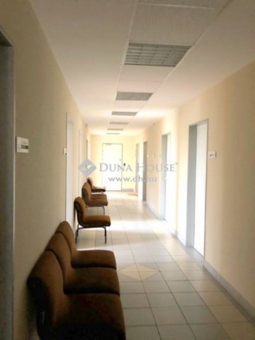 Eladó iroda, Budapesten, X. kerületben 380 M Ft