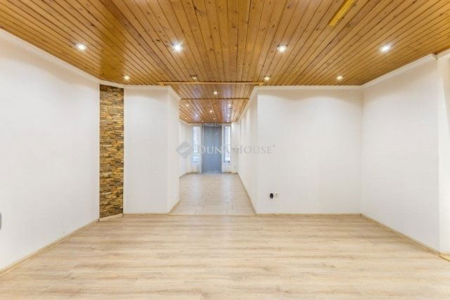 Eladó téglalakás, Budapesten, VIII. kerületben 49.9 M Ft