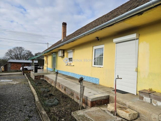 Eladó családi ház, Vokányon 20 M Ft, 2 szobás