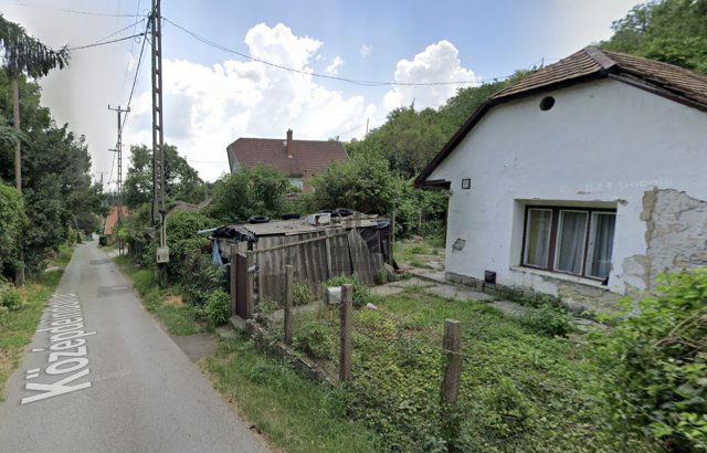 Eladó telek, Pécsett 9.99 M Ft / költözzbe.hu