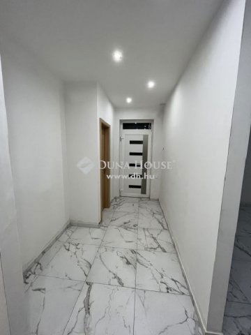 Eladó családi ház, Nagykőrösön 79.995 M Ft, 4 szobás