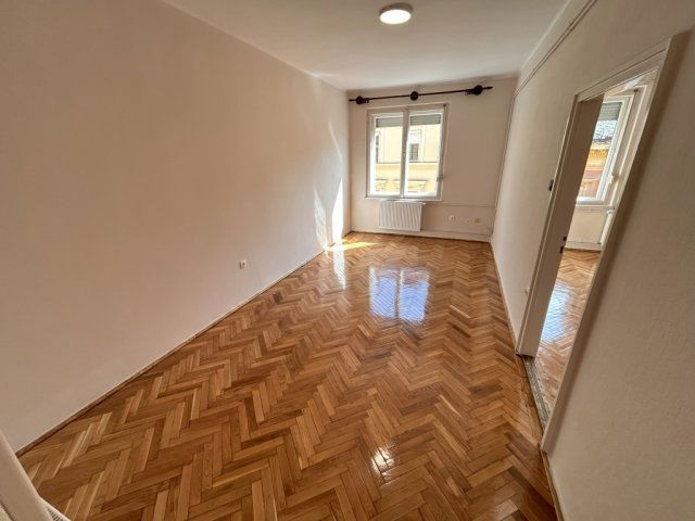 Eladó téglalakás, Nagykanizsán 33.9 M Ft, 2 szobás