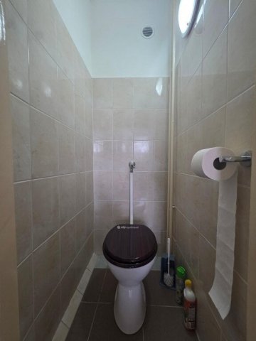 Eladó panellakás, Ajkán 41.59 M Ft, 2 szobás