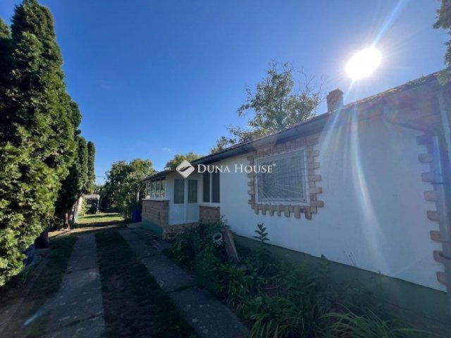 Eladó nyaraló, Nyíregyházán 24.99 M Ft, 2 szobás