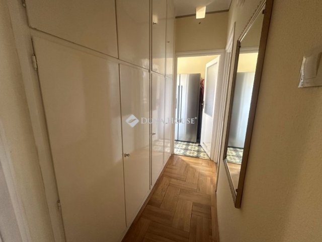 Eladó téglalakás, Budapesten, II. kerületben 130 M Ft, 3 szobás