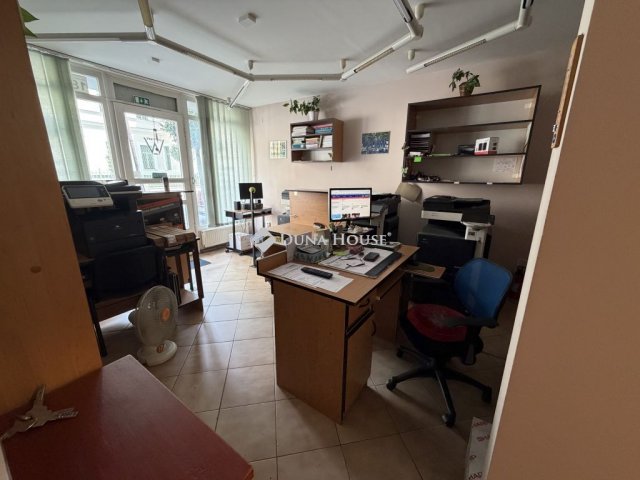 Eladó üzlethelyiség, Győrött 91.9 M Ft / költözzbe.hu