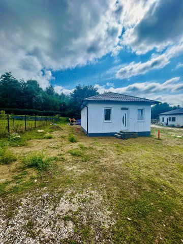 Eladó családi ház, Környén 84.9 M Ft, 3 szobás