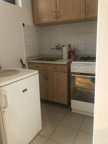 Eladó téglalakás, Hévízen 34.4 M Ft, 1 szobás