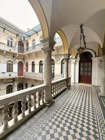 Kiadó téglalakás, albérlet, Budapesten, VI. kerületben