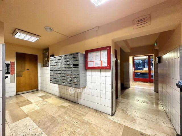 Eladó panellakás, Budapesten, III. kerületben 68.5 M Ft, 2 szobás