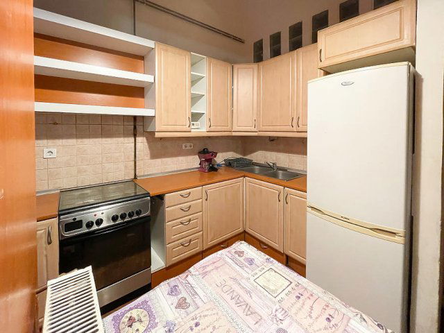 Eladó téglalakás, Budapesten, VIII. kerületben, József utcában