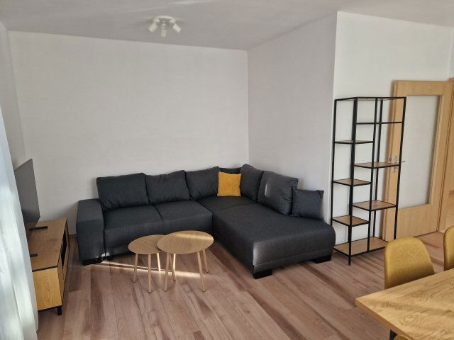 Kiadó téglalakás, albérlet, XIII. kerületben, Röppentyű utcában