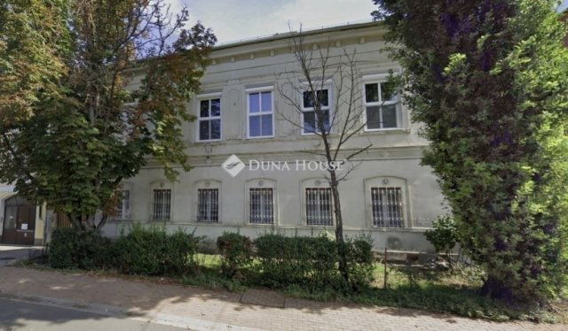 Eladó téglalakás, Szegeden 79.9 M Ft, 3+2 szobás