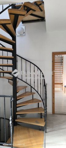 Eladó családi ház, Szentendrén 248 M Ft, 4 szobás