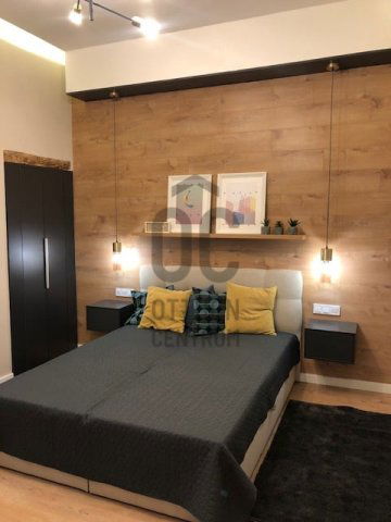 Eladó téglalakás, Budapesten, VI. kerületben 89.5 M Ft, 2 szobás