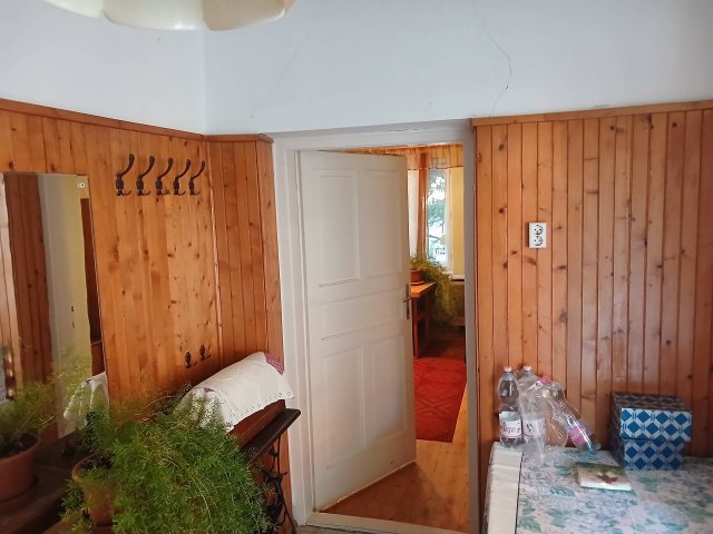 Eladó családi ház, Bujon 20 M Ft, 2 szobás