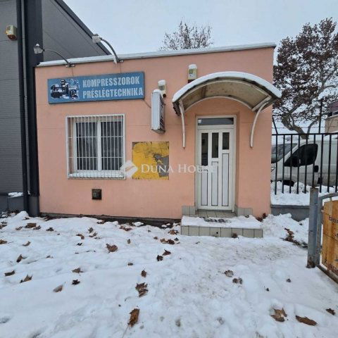 Kiadó üzlethelyiség, Kecskeméten 160 E Ft / hó
