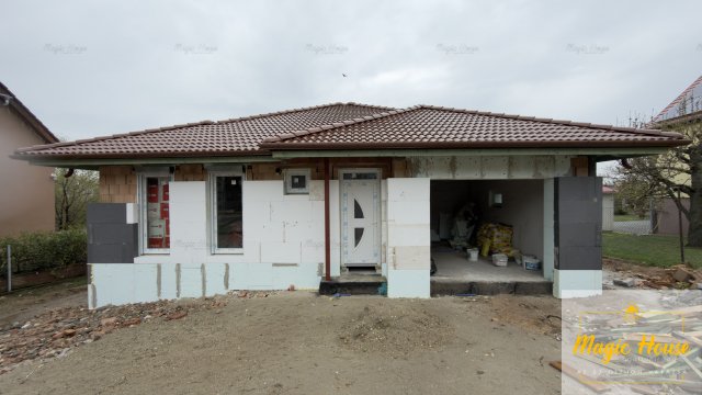Eladó családi ház, Érden 144.9 M Ft, 4 szobás