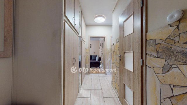 Eladó téglalakás, Miskolcon 33.9 M Ft, 2 szobás