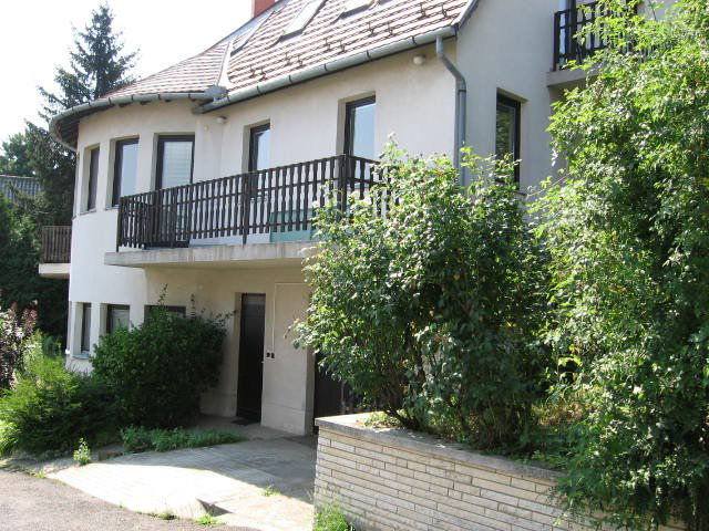 Kiadó téglalakás, albérlet, XXII. kerületben, Szent korona utcában