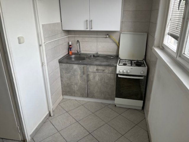 Eladó panellakás, Miskolcon 24.95 M Ft, 2 szobás