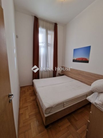 Eladó téglalakás, Budapesten, VII. kerületben 102.99 M Ft