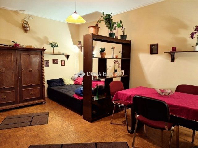 Eladó téglalakás, Kecskeméten 47.9 M Ft, 2 szobás