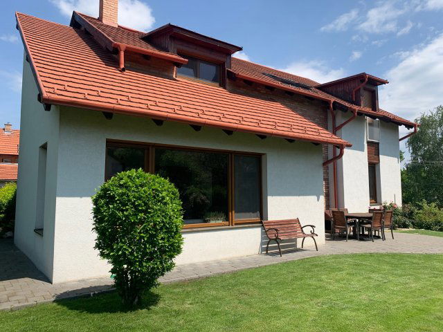 Eladó családi ház, Szentendrén 330 M Ft, 6 szobás