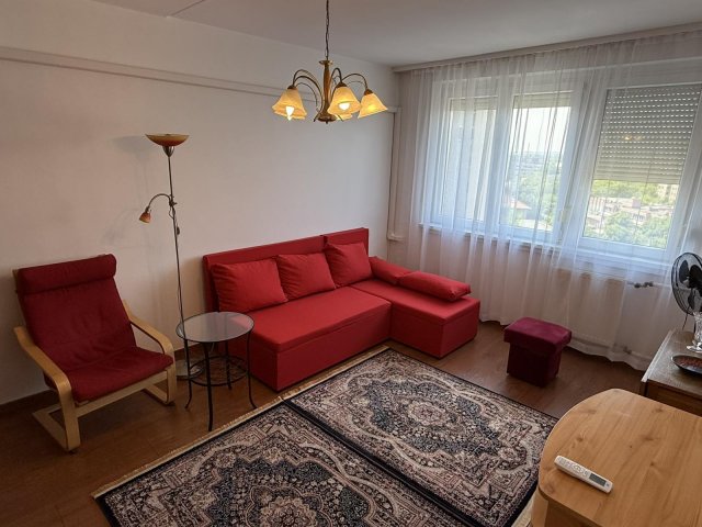 Kiadó panellakás, albérlet, X. kerületben, Tavas utcában