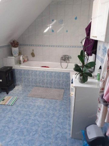 Eladó családi ház, Kecskeméten 95 M Ft, 4 szobás