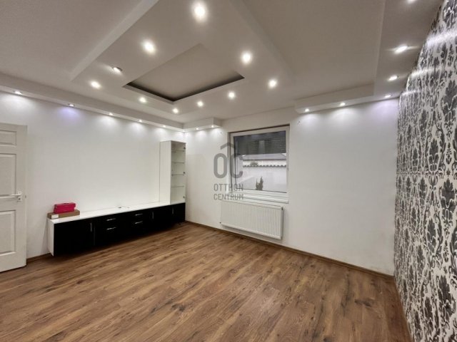 Eladó családi ház, Tápiószelén 62.99 M Ft, 3 szobás