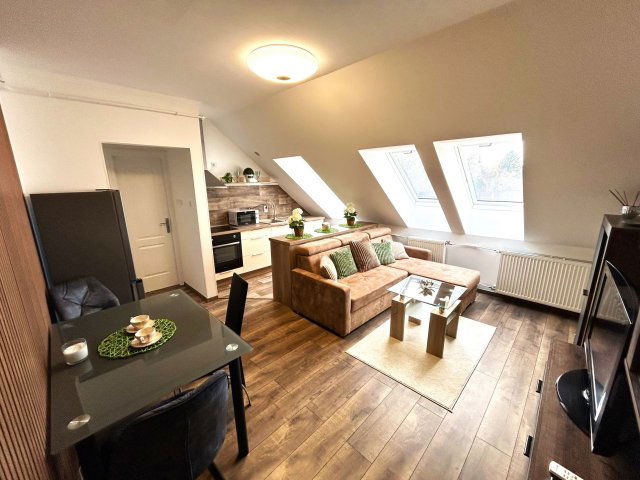 Kiadó téglalakás, albérlet, Nyíregyházán 180 E Ft / hó