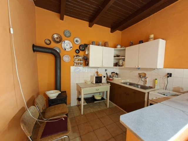 Eladó családi ház, Sülysápon 63.9 M Ft, 2 szobás