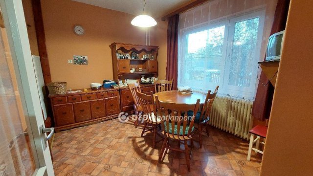 Eladó családi ház, Dévaványán 21.7 M Ft, 3 szobás