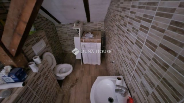 Eladó téglalakás, Budapesten, XVII. kerületben 95 M Ft, 4 szobás