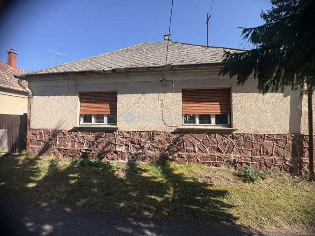 Eladó családi ház, Markotabödögén 22.9 M Ft, 2 szobás