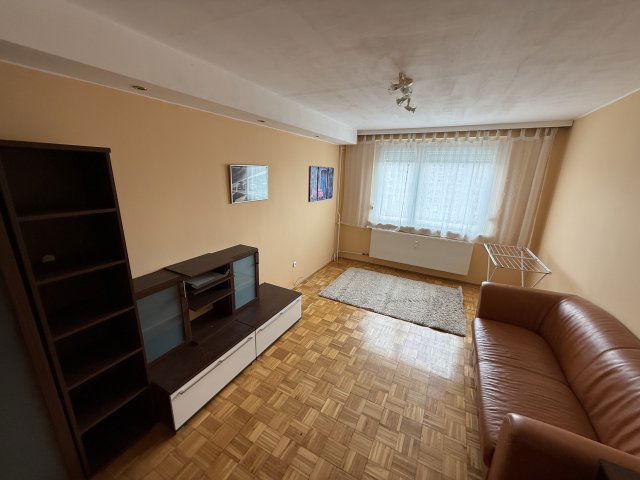 Eladó panellakás, Győrött 52 M Ft, 2 szobás